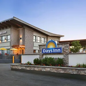 Hotel Days By Wyndham East ***